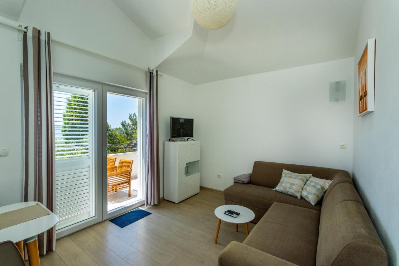 Apartments La Mirage Pirovac Exterior photo